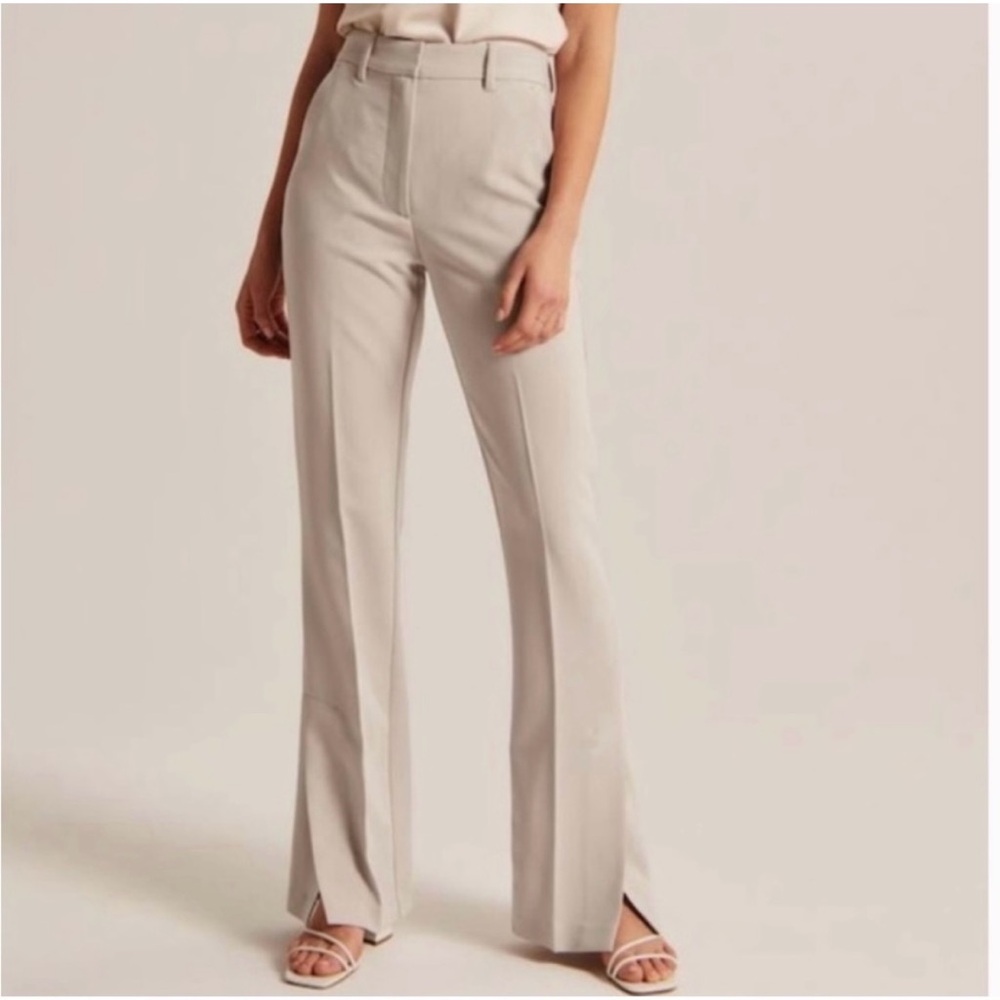 NWOT Abercrombie Tailored Split Hem Flare Pants Cream Size 26 short